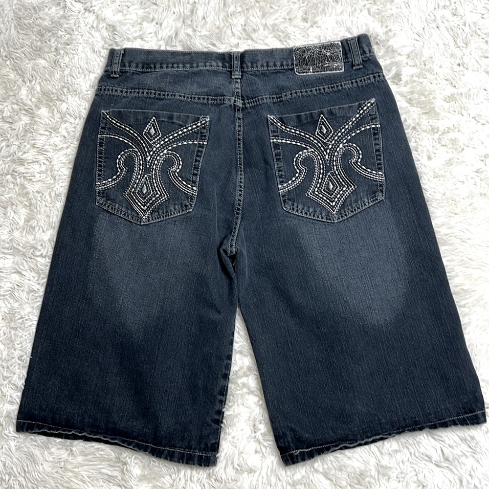 TRUE ROCK SHORTS - Picture 2 of 2